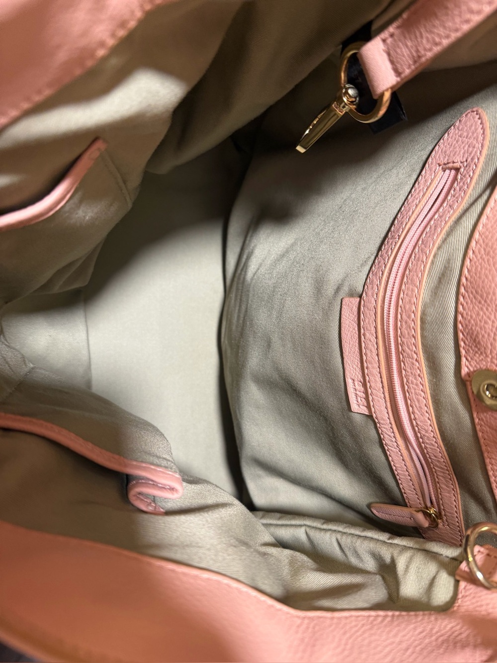 G.I.L.I Pebble Leather Tassel Convertible Hobo Bag Dust Pink/Blush - Picture 15 of 16